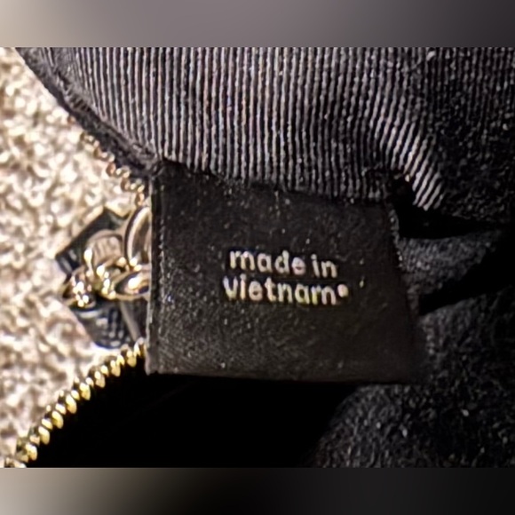 Coach Bennett Crossbody in Black Crossgrain Leather - Picture 12 of 14